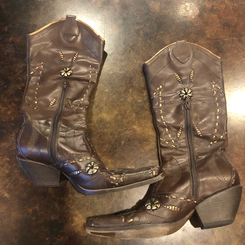 BCBG cowgirl boots